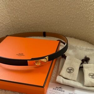 Like New Hermes Black Noir Kelly 18 Epsom Leather Belt Gold Hardware